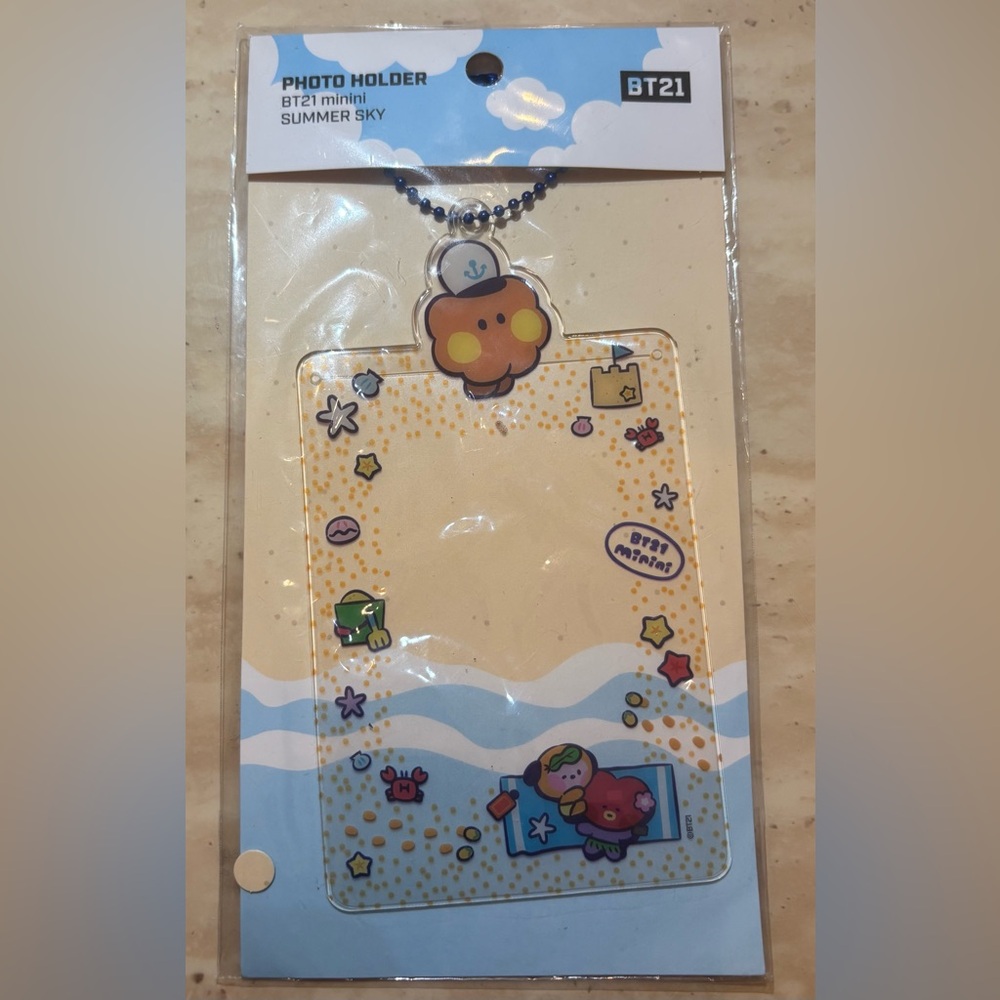 NWT BT21: Shooky Minini Summer Sky Photo Holder.